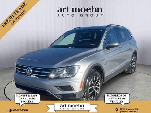 Used 2021 Volkswagen Tiguan SE image 1