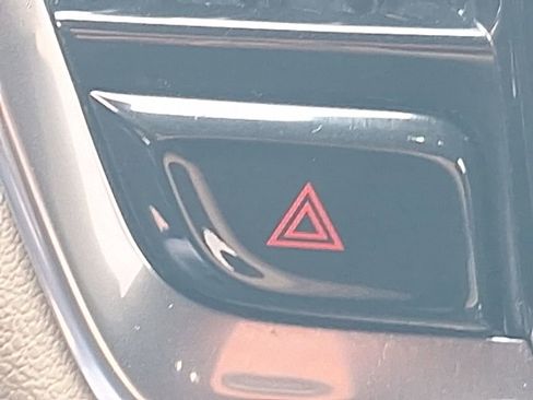 Certified 2023 Chevrolet Traverse LS image 44