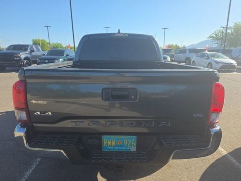 Used 2022 Toyota Tacoma SR5 image 4