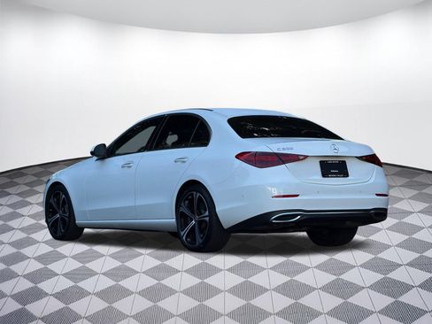 Used 2024 Mercedes-Benz C 300 Sedan image 3