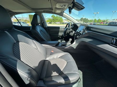 Used 2021 Toyota Camry SE w/ Cold Weather Package AWD/4WD image 31