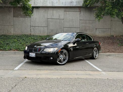 Used 2012 BMW 335is Convertible RWD image 2