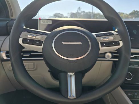 New 2025 Hyundai Tucson SEL image 24