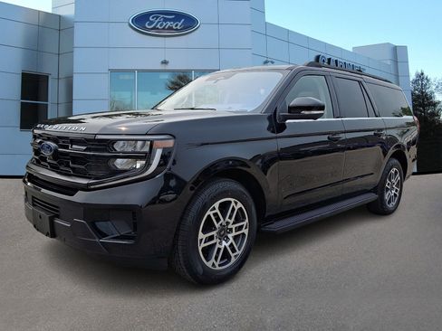 Certified 2025 Ford Expedition Max Active AWD/4WD image 4
