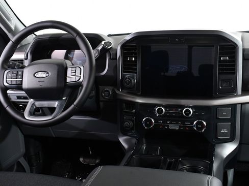 New 2026 Ford F150 XLT w/ Equipment Group 302A MID image 8