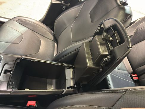 Used 2018 Ford Fusion Titanium image 20