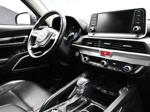 Used 2021 Kia Telluride S AWD/4WD image 13