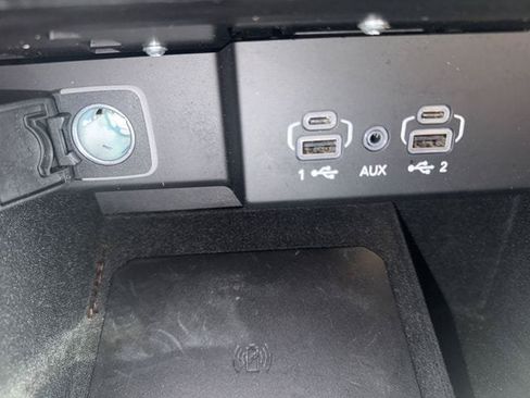 Used 2022 Jeep Wagoneer Series II AWD/4WD image 33