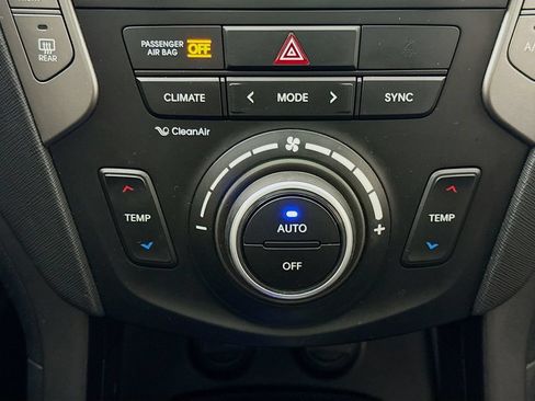 Used 2017 Hyundai Santa Fe Sport w/ 2.0T Ultimate Tech Package 05 AWD/4WD image 17