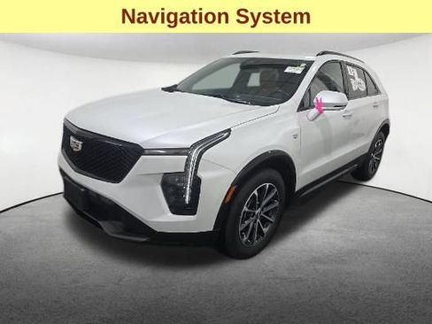 Used 2025 Cadillac XT4 Sport AWD/4WD image 4