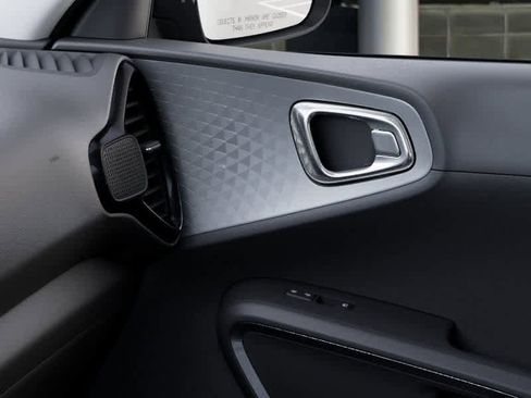 New 2025 Kia Soul S image 25