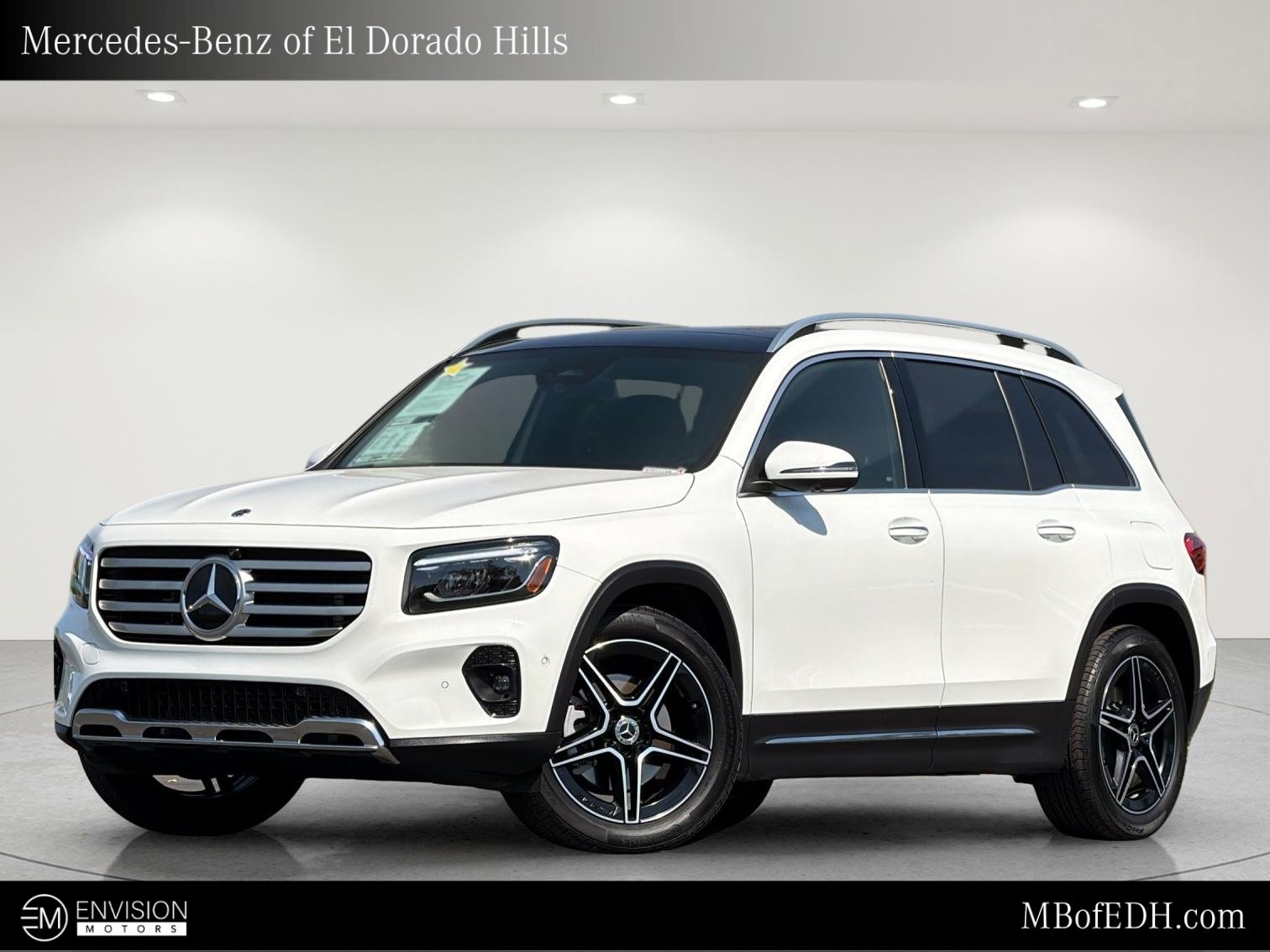 Used 2026 Mercedes-Benz GLB 250 4MATIC image 1
