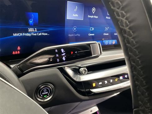 Certified 2024 Cadillac Lyriq Luxury image 27