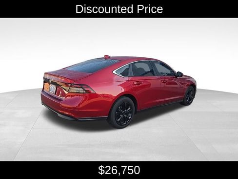Used 2025 Honda Accord LX image 3