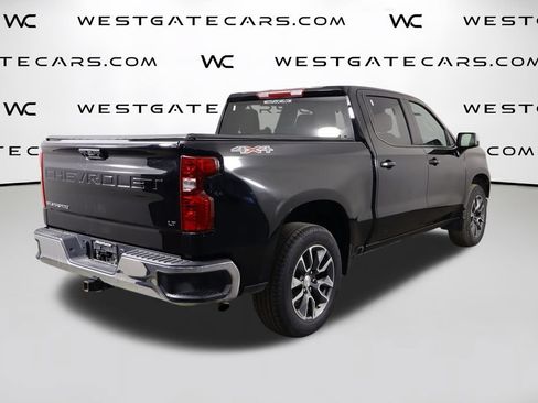Used 2024 Chevrolet Silverado 1500 LT AWD/4WD image 41