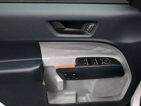 Used 2024 Ford Maverick XLT w/ Equipment Group 300A Standard image 5