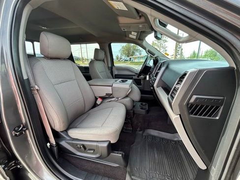 Used 2019 Ford F150 XLT w/ Equipment Group 302A Luxury AWD/4WD image 35