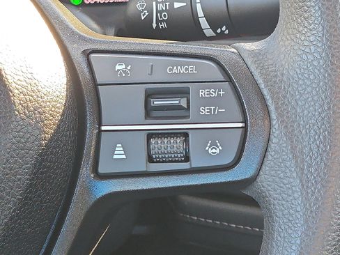 Certified 2025 Honda Accord LX image 22