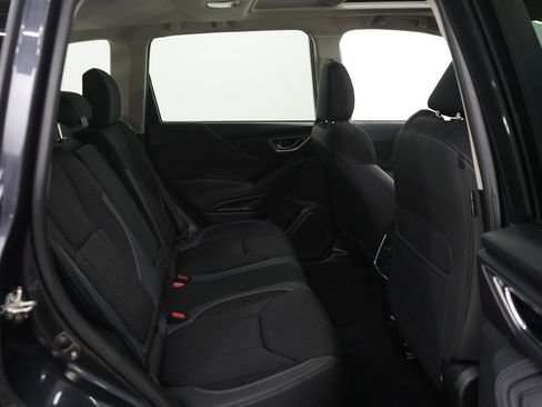 Used 2019 Subaru Forester Premium w/ Popular Package #1 AWD/4WD image 12