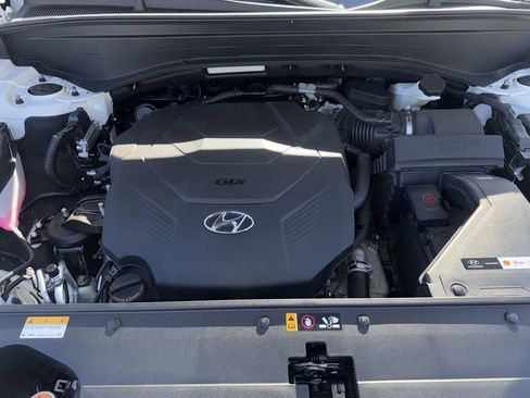 Used 2025 Hyundai Palisade Calligraphy image 8