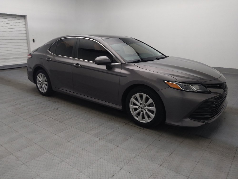 Used 2020 Toyota Camry LE FWD image 11