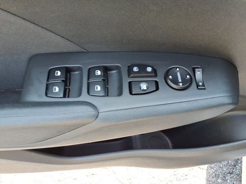 Used 2021 Hyundai Accent SE FWD image 24