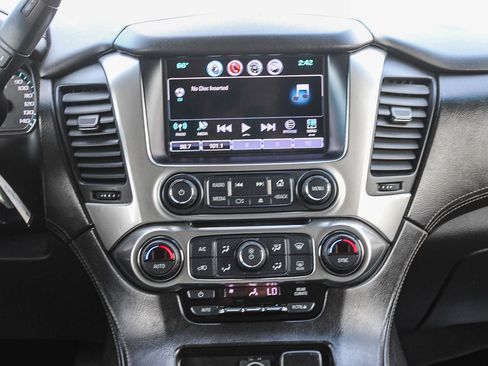 Used 2018 Chevrolet Tahoe LS image 13