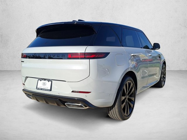 New 2027 Land Rover Range Rover Sport Dynamic SE AWD/4WD image 2