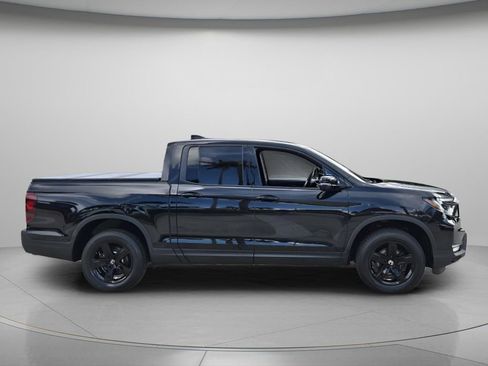 Used 2023 Honda Ridgeline Black Edition image 3
