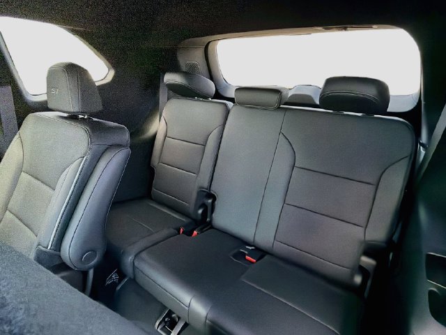 New 2027 Buick Enclave Sport Touring w/ Power Package FWD image 23