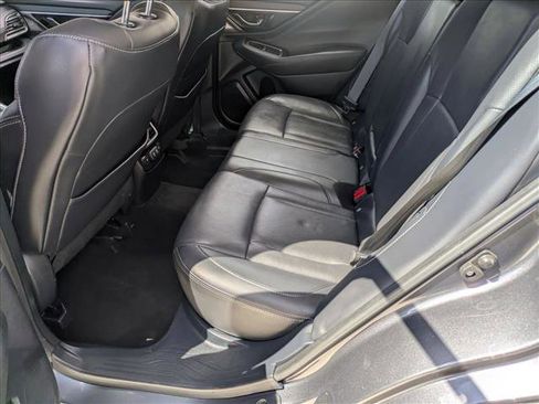 Used 2020 Subaru Outback Limited image 17