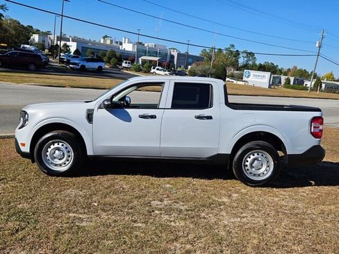 New 2025 Ford Maverick XL w/ Equipment Group 102A image 4