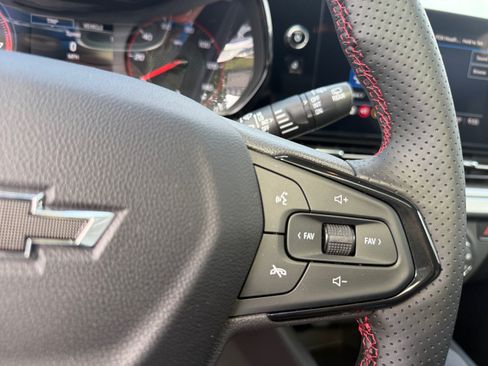 New 2026 Chevrolet Trax RS w/ Sunroof Package FWD image 16