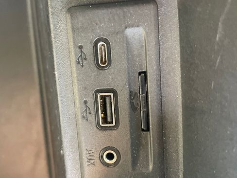 Used 2019 GMC Sierra 1500 AT4 w/ AT4 Premium Package image 37