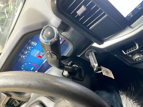 Used 2024 Ford F150 STX AWD/4WD image 17