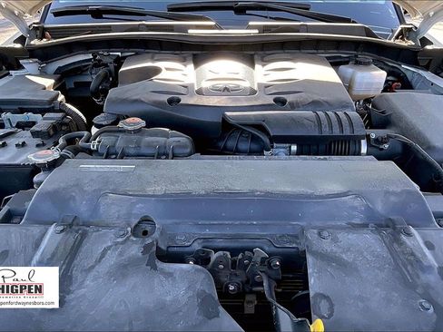 Used 2024 INFINITI QX80 Luxe image 10