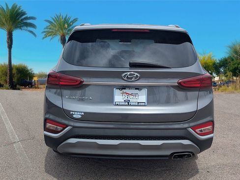 Used 2019 Hyundai Santa Fe SE FWD image 4