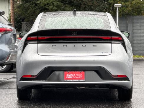 New 2026 Toyota Prius XLE image 8