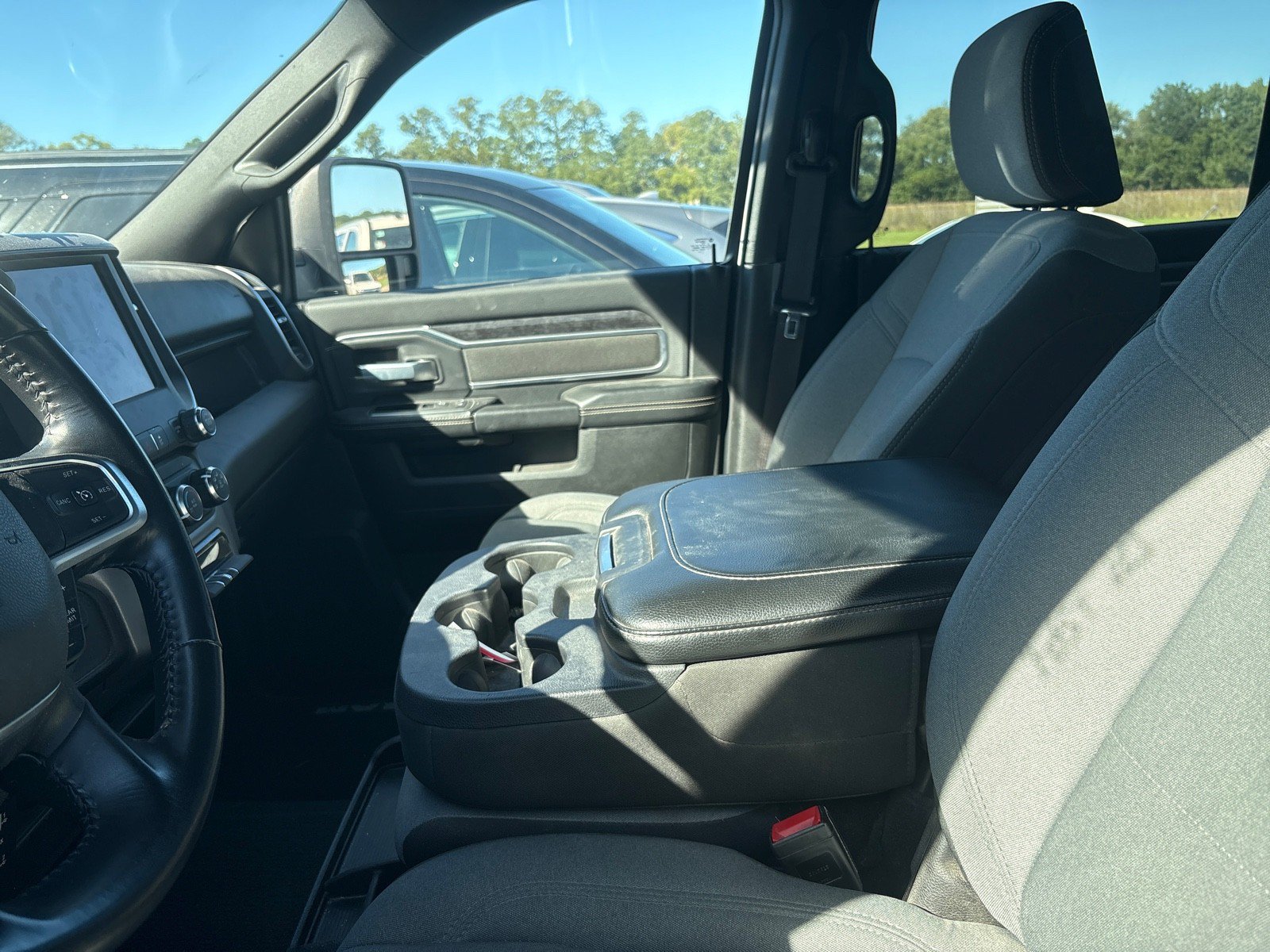 Used 2024 RAM 2500 Big Horn AWD/4WD image 4