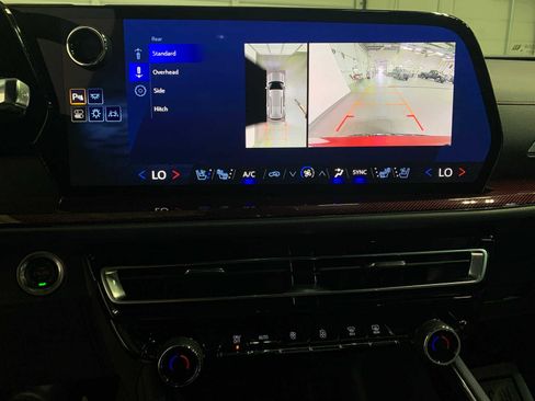 Used 2024 Chevrolet Traverse RS w/ LPO, Floor Liner Package image 5