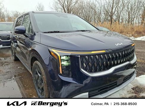 New 2026 Kia Carnival LXS image 2