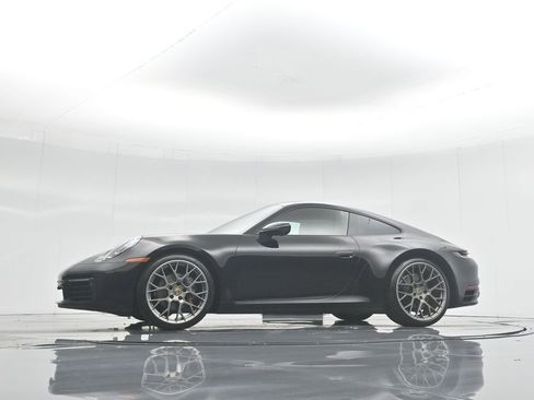 Used 2023 Porsche 911 Carrera image 53