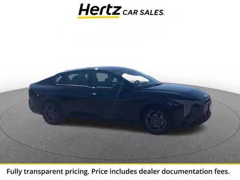 Used 2025 Kia K4 FWD image 1
