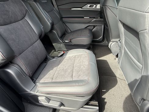 New 2026 Ford Explorer ST w/ Sun And Sound Package image 15