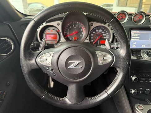 Used 2015 Nissan 370Z Touring Sport RWD image 24