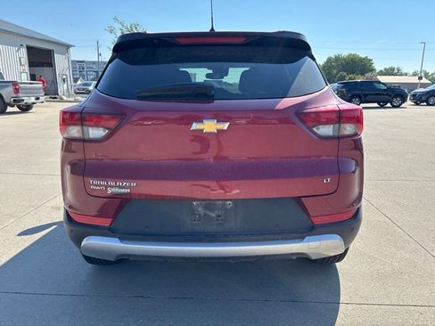 Used 2021 Chevrolet TrailBlazer LT w/ Convenience Package AWD/4WD image 7