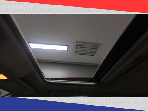 Used 2011 MAZDA MAZDA3 s Sport image 25