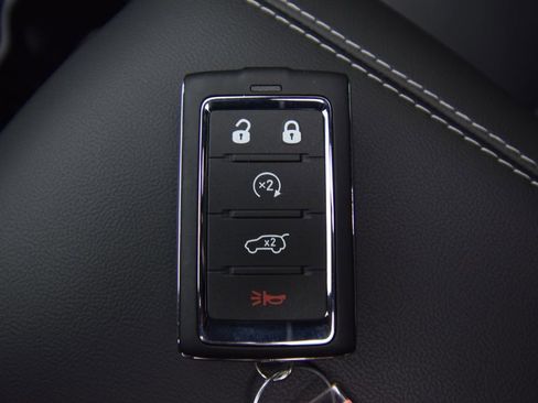 Used 2025 Jeep Grand Cherokee Limited 4xe image 37