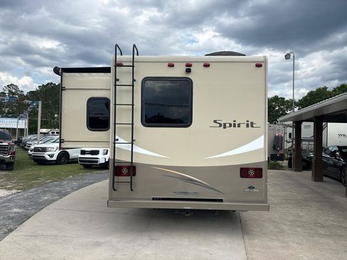 Used 2018 Ford E-350 and Econoline 350 Super Duty w/ Motorhome Prep Package RWD image 5