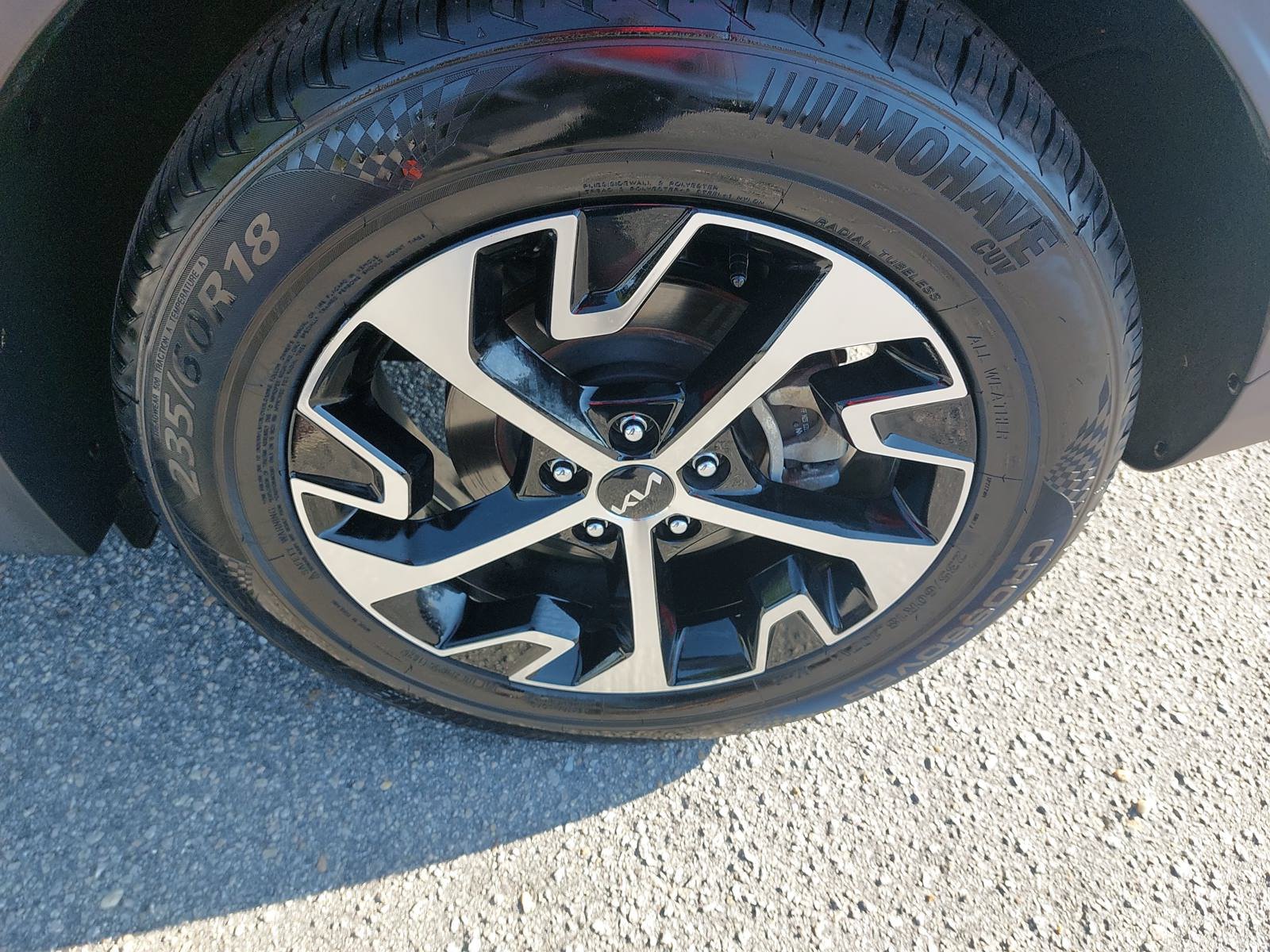 Used 2024 Kia Sportage EX FWD image 32